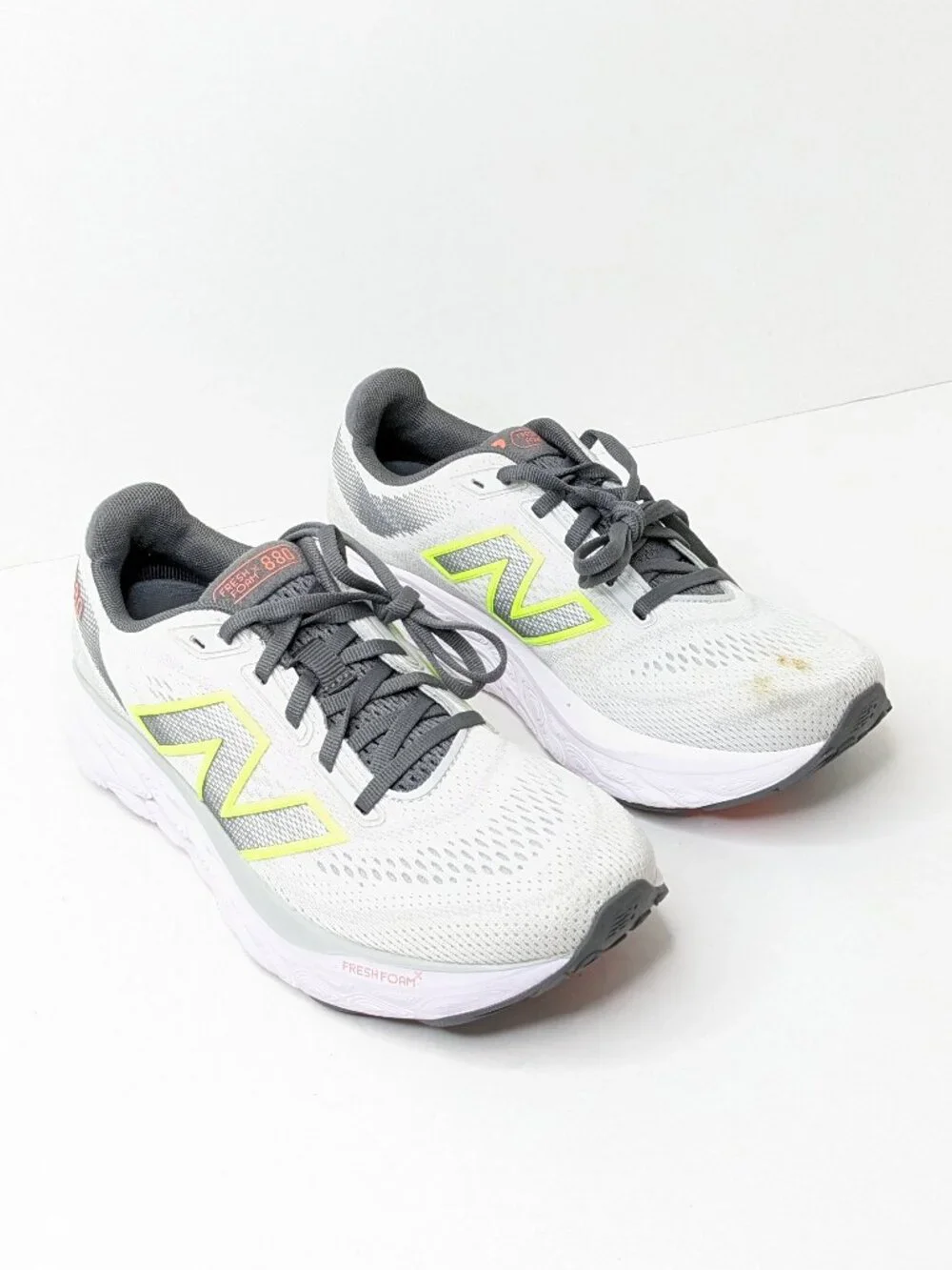 New Balance Fresh Foam X 880v14 Running Shoes Grey Women's 7 Wide